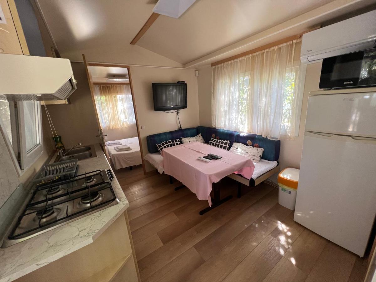 Apartments And Bungalows Vila Dalibor Nin Exterior photo